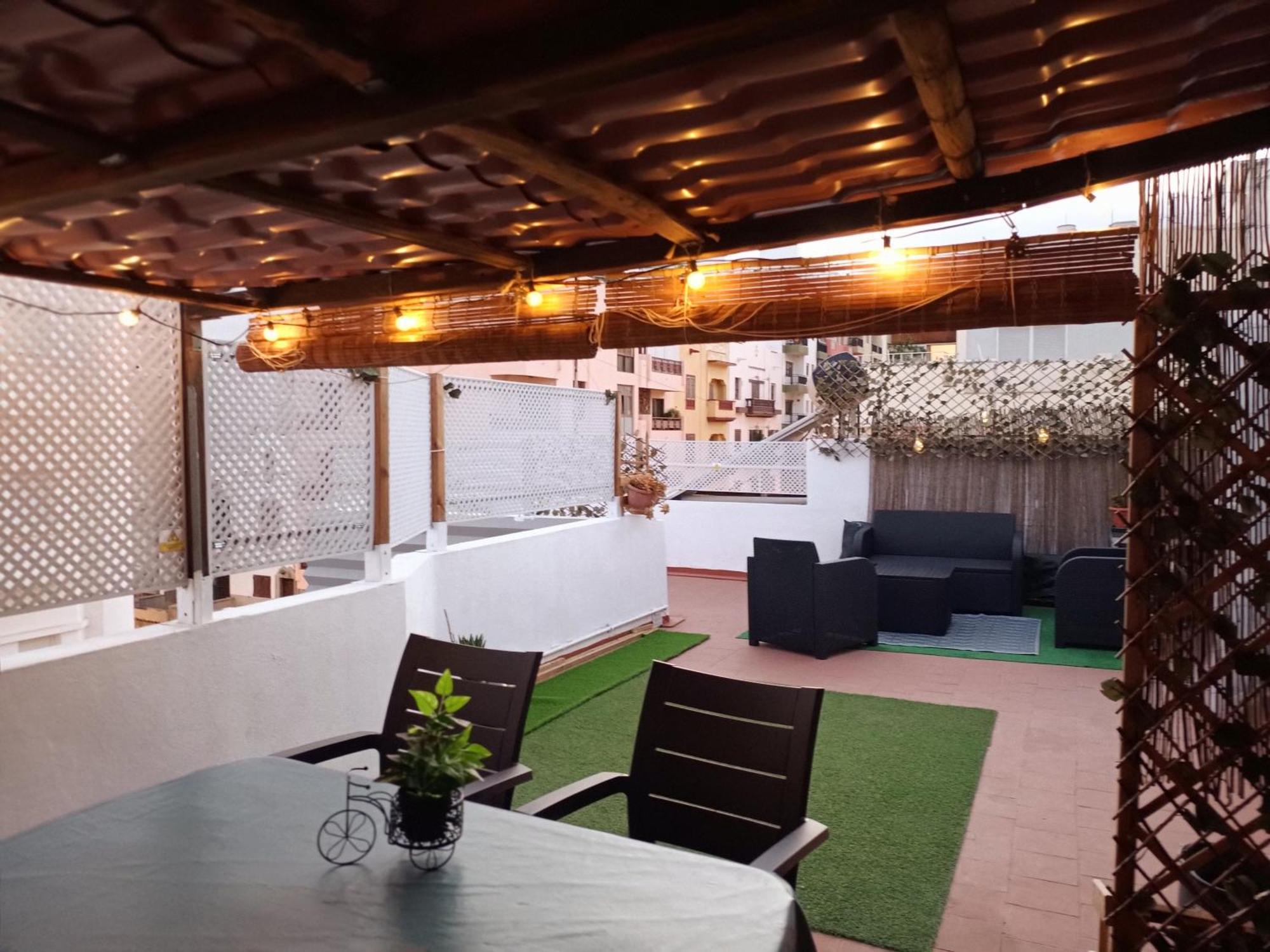 Center Santa Cruz, Alojamiento Centrico Con Gran Terraza, Cocina , Salon Y Banos, Todo Privado Kültér fotó